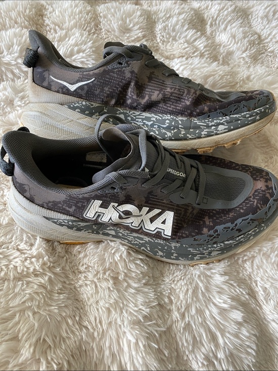 Hoka Shoes - HOKA Speedgoat 6 vibram  women’s 8
